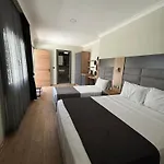 Garden Hotel